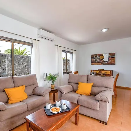 Noa Lanzarote By 别墅 *